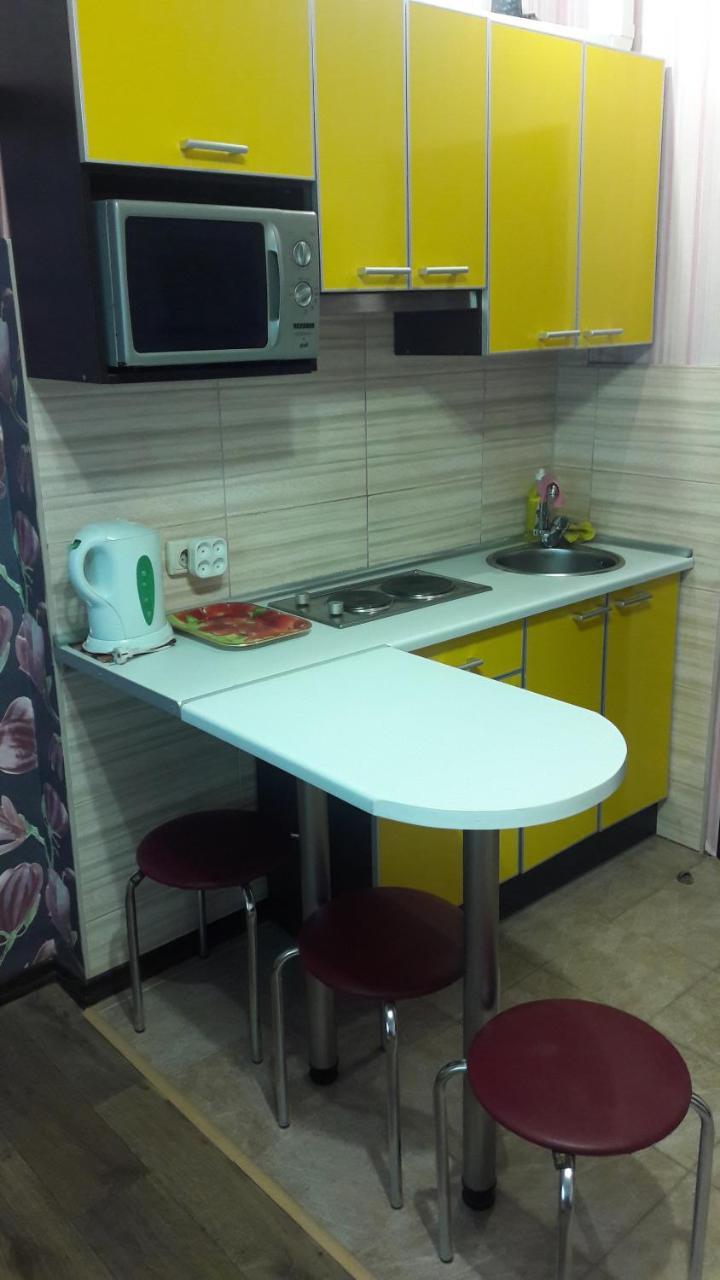 Apartment Derzhavinskaya Kharkiv Eksteriør billede