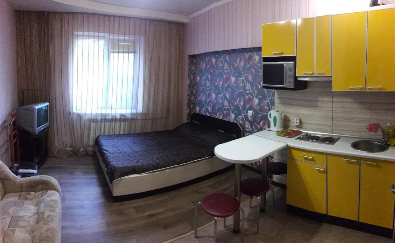 Apartment Derzhavinskaya Kharkiv Eksteriør billede